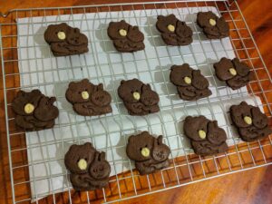 Cony & Brown cookie cutter @ Pinshape