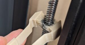Double Toothbrush for cleaning Z rods - fully printable brush.