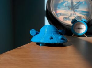 Rick and Morty spaceship @ Pinshape