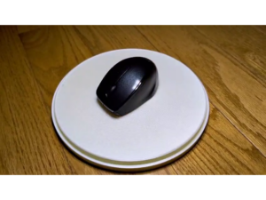 SIMPLE & FAST spinning display with 608 bearing by artydarty
