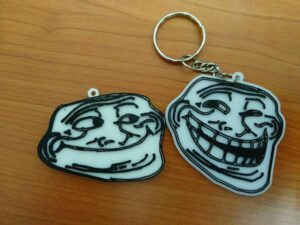 troll meme face keychain @ Pinshape