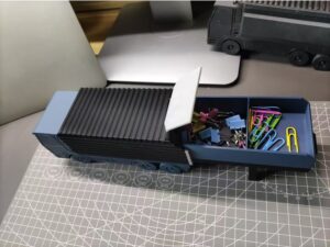 Desktop storage(truck styling_v2) by stephen_w