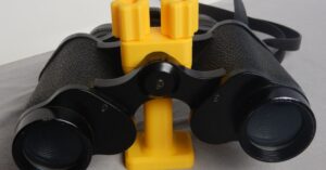 Fernglas Gucker Halterung 17,4 mm Stativmontage binocular holder tripod mounting by blechbude | Download free STL model