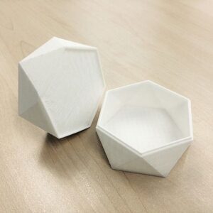 Low Poly Tray - Stackable