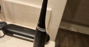 Oral-B Series 9 toothbrush stand by moalomar | Download free STL model