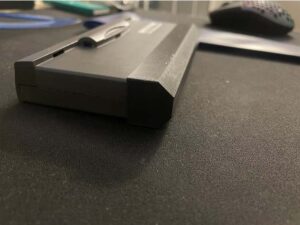 PowerBook 1400 Battery Cover by BearlyZed