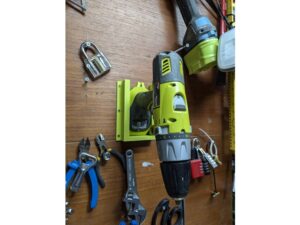 Ryobi Drill Driver wall mount by Lounertic