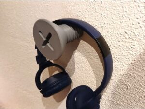 Screw headphone holder by Asia_K