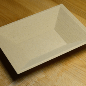 Soy sauce dish
