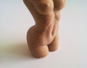 Woman Body - Polygon Reduction @ Pinshape